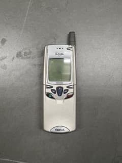 NOKIA NM502i シルバー折りたたみ式　ジャンク　動作未確認のサムネイル