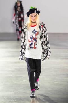 kidill 25aw】STRAWBERRY OVERSIZED SHIRT - メルカリ