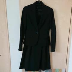 黒 スーツ４点セット7号 喪服のサムネイル