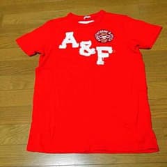 Abercrombie & Fitch Tシャツのサムネイル