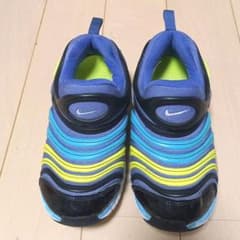 NIKE ナイキ ダイナモフリー（21㌢）のサムネイル