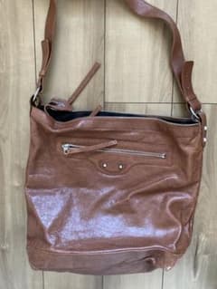 BALENCIAGA ショルダーバックのサムネイル