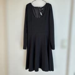 新品　タグ付　無地 シンプル カジュアル 長袖 ひざ丈ワンピース ブラック