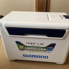 SHIMANO INFIX LIGHT II シマノクーラーボックス27lのサムネイル