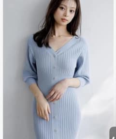 スナイデル SNIDEL フロントボタンニットワンピース サックス - メルカリ