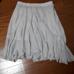 変形　スカートのサムネイル