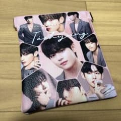 NEW‼️防弾少年団 BTS V テテ テヒョン マルチポーチ（小） - メルカリ