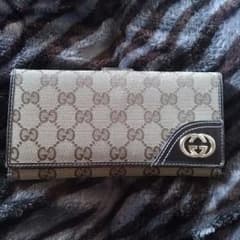 Gucci財布のサムネイル