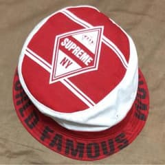 supreme バケットハットのサムネイル
