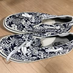 バンズ スニーカーのサムネイル
