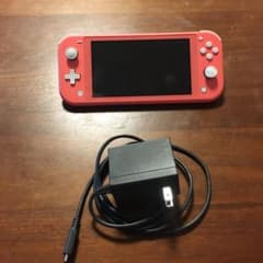 任天堂　Switch ライトのサムネイル