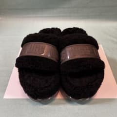 【定価¥20900】UGG／ファー　サンダル　厚底のサムネイル