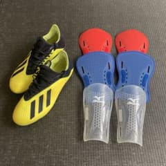 adidas サッカー スパイク　24.5cm レガース　セットのサムネイル