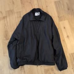  JJJound ブラック ナイロンジャケット　US: XL adidas JJJound ブラック ナイロンジャケット US: XL - メルカリ