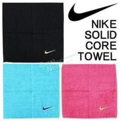 NIKE ハンドタオル ブラックのサムネイル