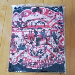 ONE PIECE　Tシャツ　ワンピース　tシャツのサムネイル