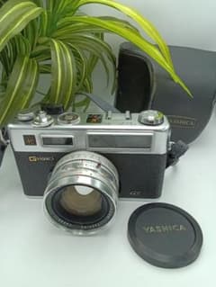 Yashica GS レンジファインダーカメラ カバー付き Yashica GS レンジファインダーカメラ カバー付き - メルカリ