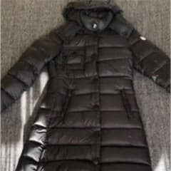 専用　MONCLER ダウンコートのサムネイル