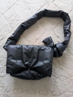 ISSEY MIYAKE　ショルダーバックのサムネイル