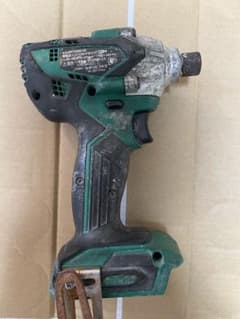 Makita 充電式インパクトドライバ MTD001D 本体のサムネイル