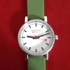 no107 MONDAINE 腕時計 本体 グリーンラバーベルト - メルカリ
