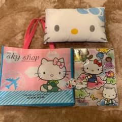 エバー航空　機内限定非売品セット　キティちゃんのサムネイル