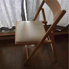 値下げ☆【送料込み】♪ 無印良品 パイ材  折りたたみ椅子のサムネイル