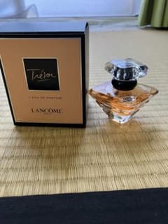 LANCOME Trésor L'EAU DE PARFUM 30mlのサムネイル