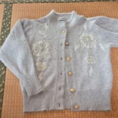 刺繍　カーディガン　長袖　グレーのサムネイル