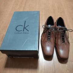 25、26日のみ値下げ 未使用27センチ Calvin Kleinのサムネイル