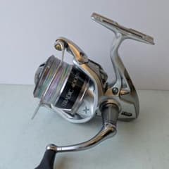 SHIMANO STRADIC 4000HG スピニングリールのサムネイル