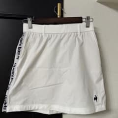 le coq sportif レディース ゴルフスカート 白　サイズ7のサムネイル