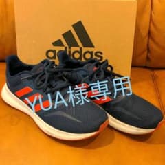 YUA様専用　アディダス　ボーイズスニーカー　23.5 美品のサムネイル