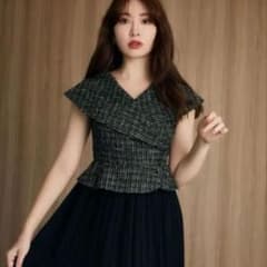 Herlipto Siena Big Collar Pleated Dress - メルカリ