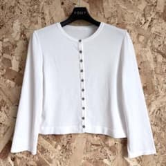 FOXEY フォクシー クロップド カーディガン ショート丈 シェルボタン 40 FOXEY フォクシー クロップド カーディガン ショート丈 シェルボタン