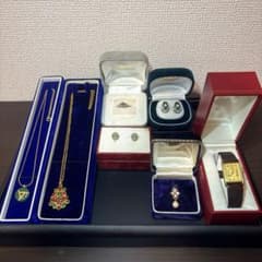 [遺品整理・生前整理品]ネックレス、腕時計限定、指輪、ピアスカメオ、イヤリングのサムネイル