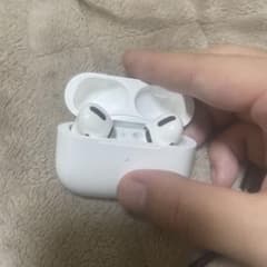 Apple AirPods Pro 本体のサムネイル