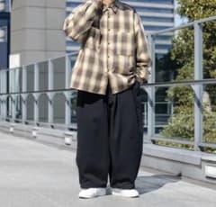 【kutir】【SHOPLIST限定】ワイドタックバルーンパンツのサムネイル
