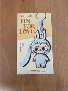 THE MONSTERS PIN FOR LOVE 【正規品】ラブブのサムネイル