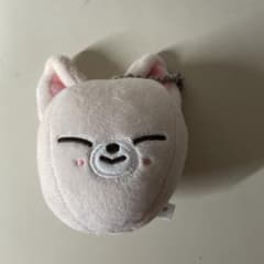 フォクシニー アイエン ぬいぐるみ キーホルダーのサムネイル