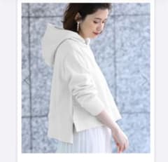プロポーションドレッシング❤︎ホワイトショートパーカーのサムネイル