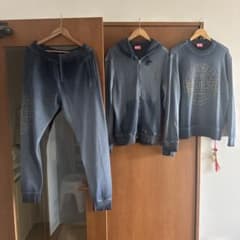 DIESEL グレー フード付きパーカー三つ-セト - メルカリ
