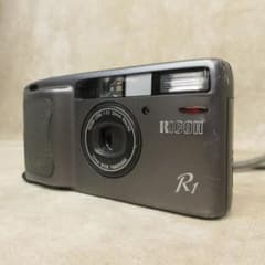 【ジャンク品】RICOH R1 コンパクトフィルムカメラ リコー 希少】 RICOH リコー R1 コンパクト フィルムカメラ - メルカリ