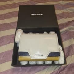亀*男様 DIESEL 三つ折り財布 マルチカラーのサムネイル