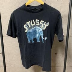 stussy t-shirtのサムネイル