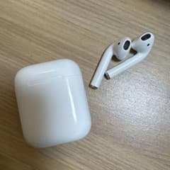 Apple AirPods 本体 ホワイトのサムネイル