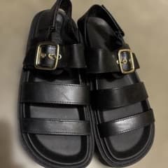 ZARA サンダルのサムネイル
