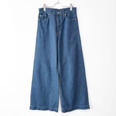 Excellent condition Adam et Rope cotton-linen denim wide-leg pants, relaxed fit.