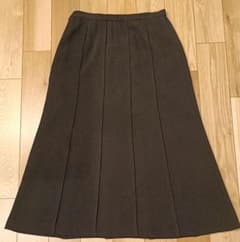 ​ICB アイシービー 日本製 美品 フレアスカート ブラック 黒 9号 Mのサムネイル