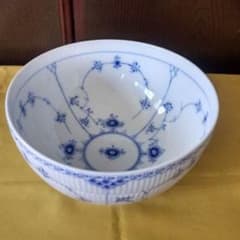 ロイヤルコペンハーゲン ハーフレース　24㎝ボウル　特大・鉢 ロイヤルコペンハーゲン ハーフレース 24㎝ボウル 特大・鉢 - メルカリ